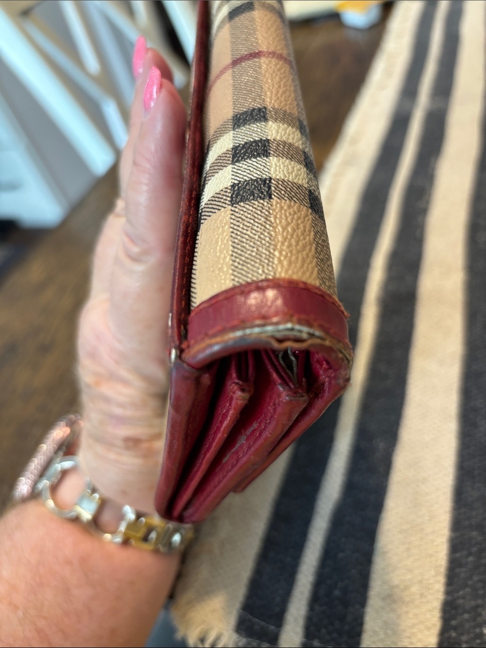 Burberry Check Continental Wallet - Picture 10 of 12